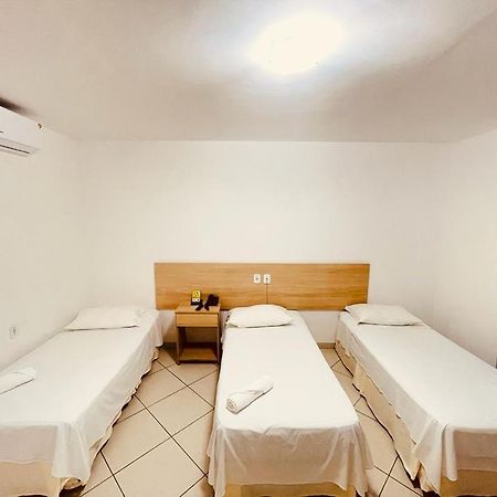 Pioneiro Hotel Teixeira de Freitas Bagian luar foto