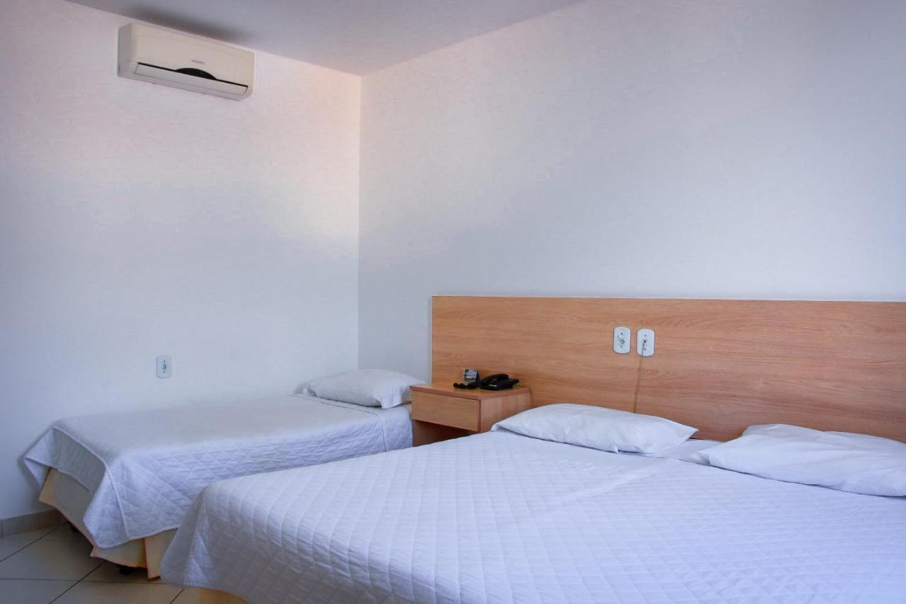 Pioneiro Hotel Teixeira de Freitas Bagian luar foto